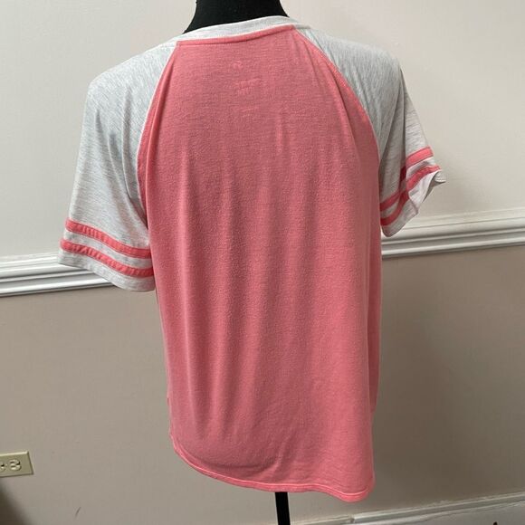 SO Sporty Tee  - Picture 3 of 5